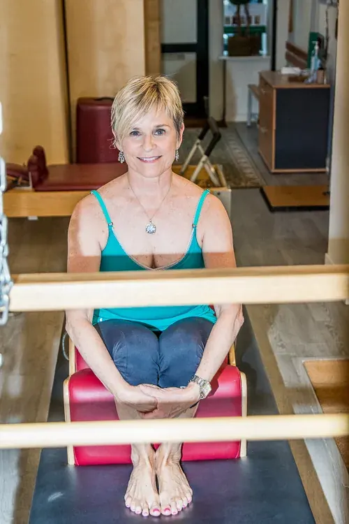 Portrait de Tess Whelan, professeure de Pilates classique à Paris